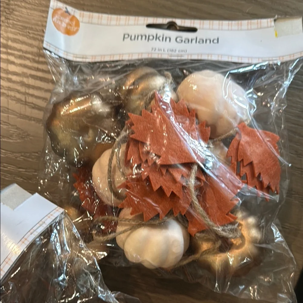 perfect harvest decorative pumpkin